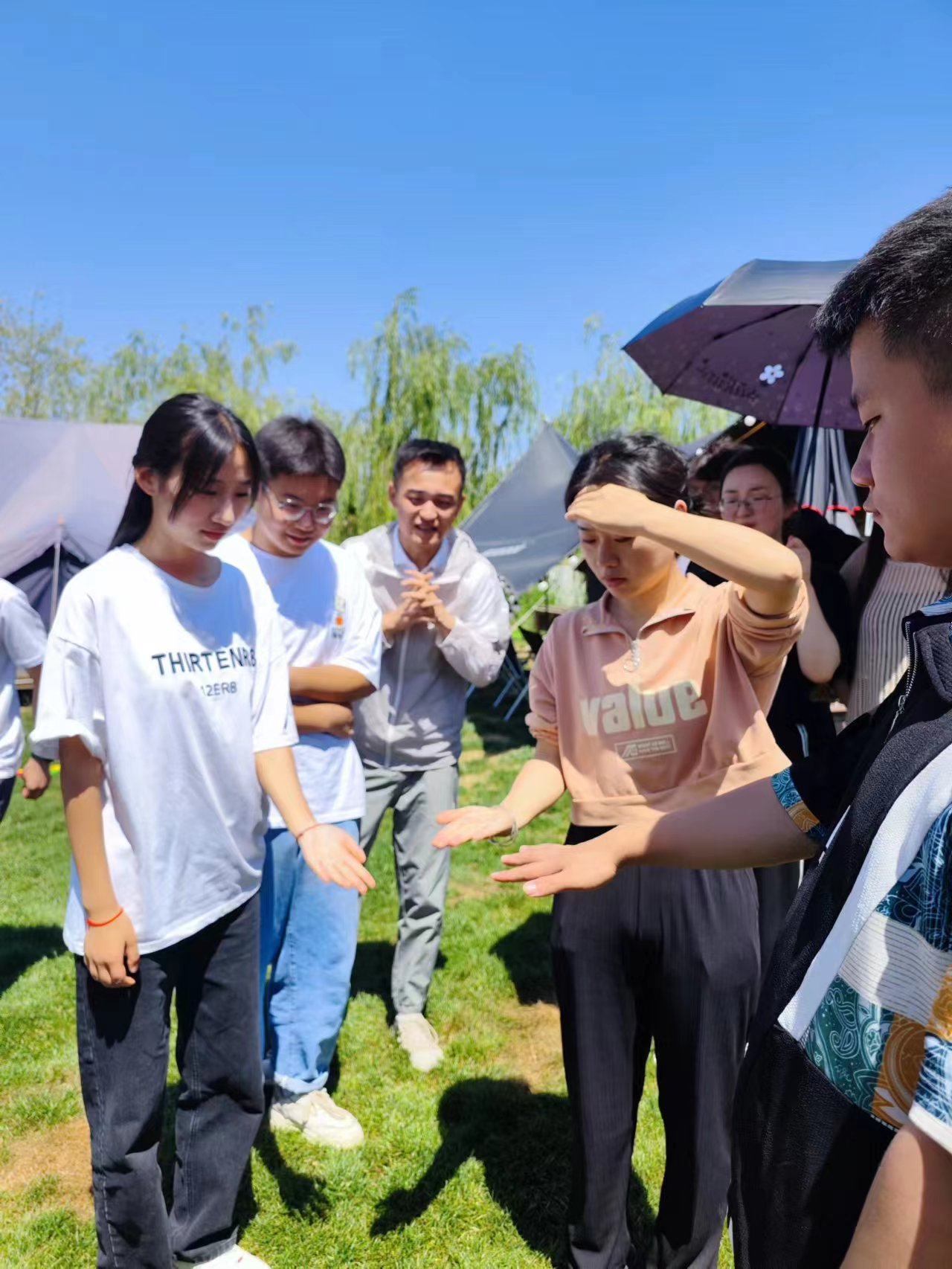 1690274775177945.jpg 8ad925488071e6e5bab2aa98dbd7bdb.jpg